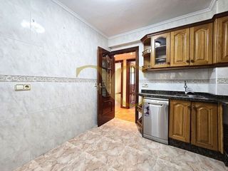 Piso en venta en Centro en Gijón