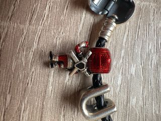 Pulsera Pandora Cuero Negro con Charms