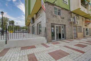 Local comercial en venta en Zona Hispanidad-Vivar Téllez en Vélez-Málaga