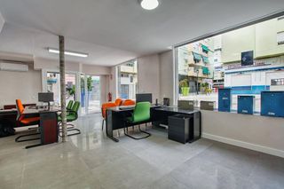 Local comercial en venta en Zona Hispanidad-Vivar Téllez en Vélez-Málaga