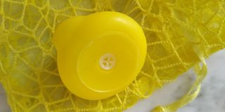 Paperella giocattolo gialla