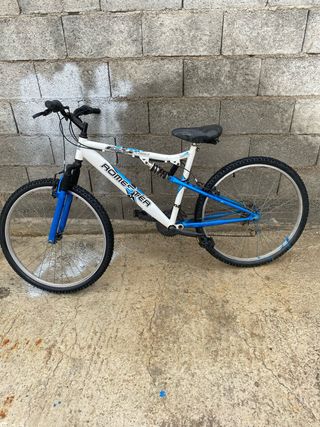 Bicicleta Romester Blanca y Azul