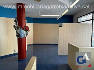 Local comercial en venta en Olot
