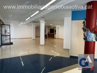 Local comercial en venta en Olot