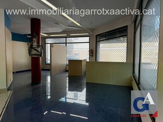 Local comercial en venta en Olot