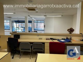 Local comercial en venta en Olot