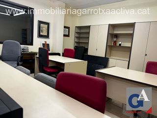 Local comercial en venta en Olot