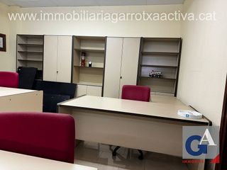 Local comercial en venta en Olot