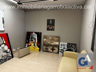 Local comercial en venta en Olot