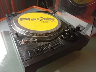 Plato Giradiscos Acoustic Control DJ 1600D