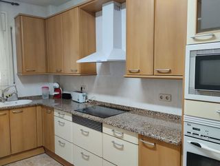 Piso en alquiler en Can Calders - Mas Lluí - Roses Castellbell en Sant Feliu de Llobregat