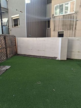 Local comercial en alquiler en La Plana en Esplugues de Llobregat