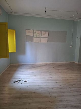 Local comercial en alquiler en La Plana en Esplugues de Llobregat