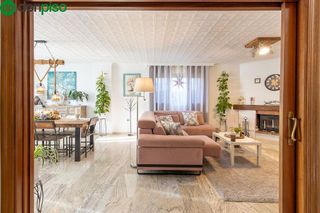 Chalet en venta en Gójar