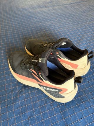 Zapatillas Salomon Gore-Tex Negras y Rosas