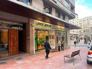 Local comercial en alquiler en Zona Teatro Campoamor en Oviedo
