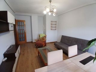 Piso en alquiler en Hospital - G3 - G2 en Burgos