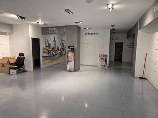Local comercial en alquiler en San Lorenzo en Huesca