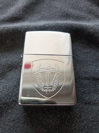 Zippo Paracaidistas Grecia