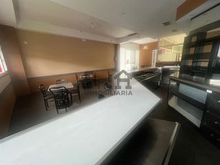 Local comercial en alquiler en As Lagoas en Ourense