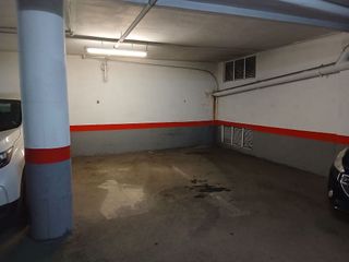 Garaje en alquiler en Ensanche - Diputación en Alicante