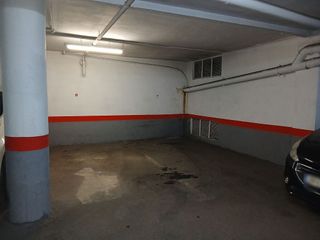 Garaje en alquiler en Ensanche - Diputación en Alicante