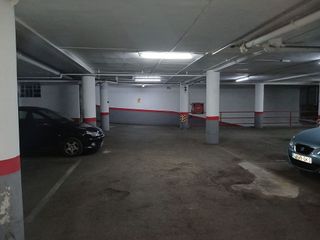 Garaje en alquiler en Ensanche - Diputación en Alicante