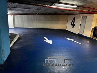 Garaje en alquiler en Indautxu en Bilbao