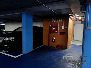 Garaje en alquiler en Indautxu en Bilbao