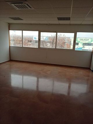 Oficina en alquiler en Pisa en Mairena del Aljarafe