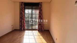 Piso en alquiler en Zona Estación en Rozas de Madrid (Las)