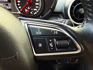 Audi A1 SPORTBACK 1.6 TDI 90cv AMBITION con NAVEGADOR, BLUETOOTH...