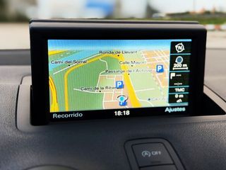 Audi A1 SPORTBACK 1.6 TDI 90cv AMBITION con NAVEGADOR, BLUETOOTH...