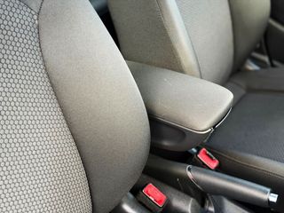 Audi A1 SPORTBACK 1.6 TDI 90cv AMBITION con NAVEGADOR, BLUETOOTH...