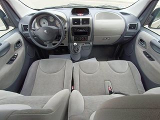 Peugeot Expert 2013