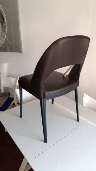 4 Sillas Diseño Piel Marrón Nuevas