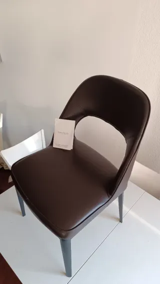 4 Sillas Diseño Piel Marrón Nuevas