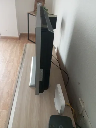 Televisor Sanyo 42 Negro/Plata