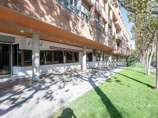 Local comercial en venta en Zona Avenida Europa en Pozuelo de Alarcón