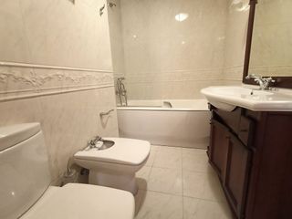 Ático en venta en Cuatro Caminos - Plaza de la Cubela en Coruña (A)