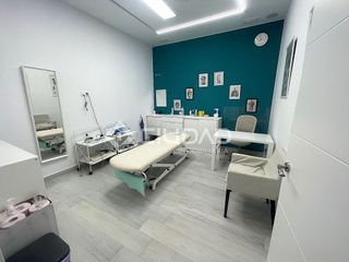 Local comercial en venta en V Centenario-Piletas-Capuchinos en Sanlúcar de Barrameda