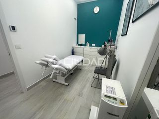 Local comercial en venta en V Centenario-Piletas-Capuchinos en Sanlúcar de Barrameda