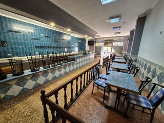 Local comercial en venta en La Magdalena - Versalles en Avilés