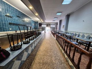 Local comercial en venta en La Magdalena - Versalles en Avilés