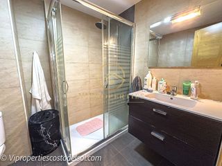 Piso en venta en Puerta Blanca en Málaga