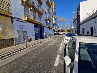 Local comercial en venta en El Cerro en Sevilla