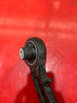 Trapecio delantero izquierdo Fiat Stilo