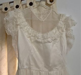 Vestido de Novia Largo con Cola