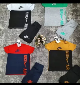 Conjunto deportivo niño