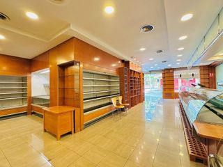 Local comercial en alquiler en Vallparadís en Terrassa